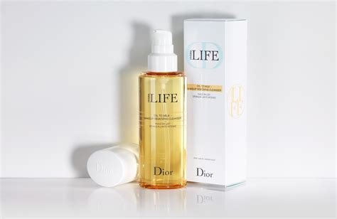 dior oil to milk cleanser how to use|christian Dior gentle cleansing milk.